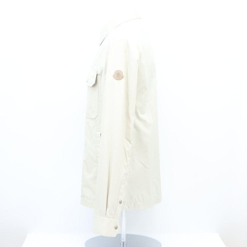 ☆安心の3大保証☆ Aランク ≪MONCLER モンクレール/ジャケット≫ J10911G00012 549SK PIZ ポリエステル クラシックカラー アイボリー 極美品 送料無料 CASIO（カシオ） ☆安心の3大保証☆ Aランク ≪MONCLER モンクレール