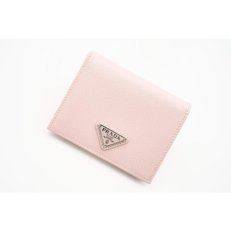 ☆安心の3大保証☆ ABランク ≪PRADA プラダ/三つ折り財布≫ 1MV204 サフィアーノ トライアングル コンパクトウォレット ピンク 美品 送料無料 ☆安心の3大保証☆ ABランク ≪PRADA プラダ/三つ折り財布≫ 1MV204