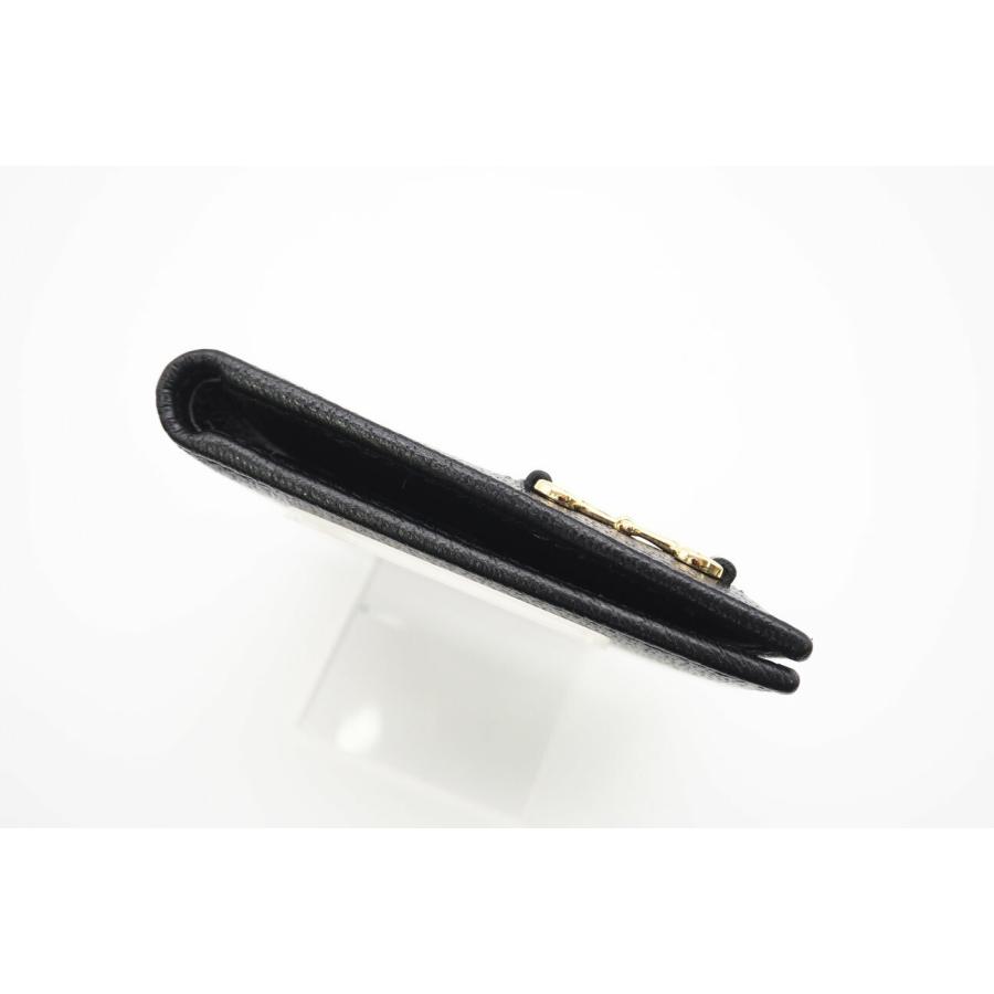 ☆安心の3大保証☆ Aランク ≪GUCCI グッチ/二つ折り財布≫ 700462