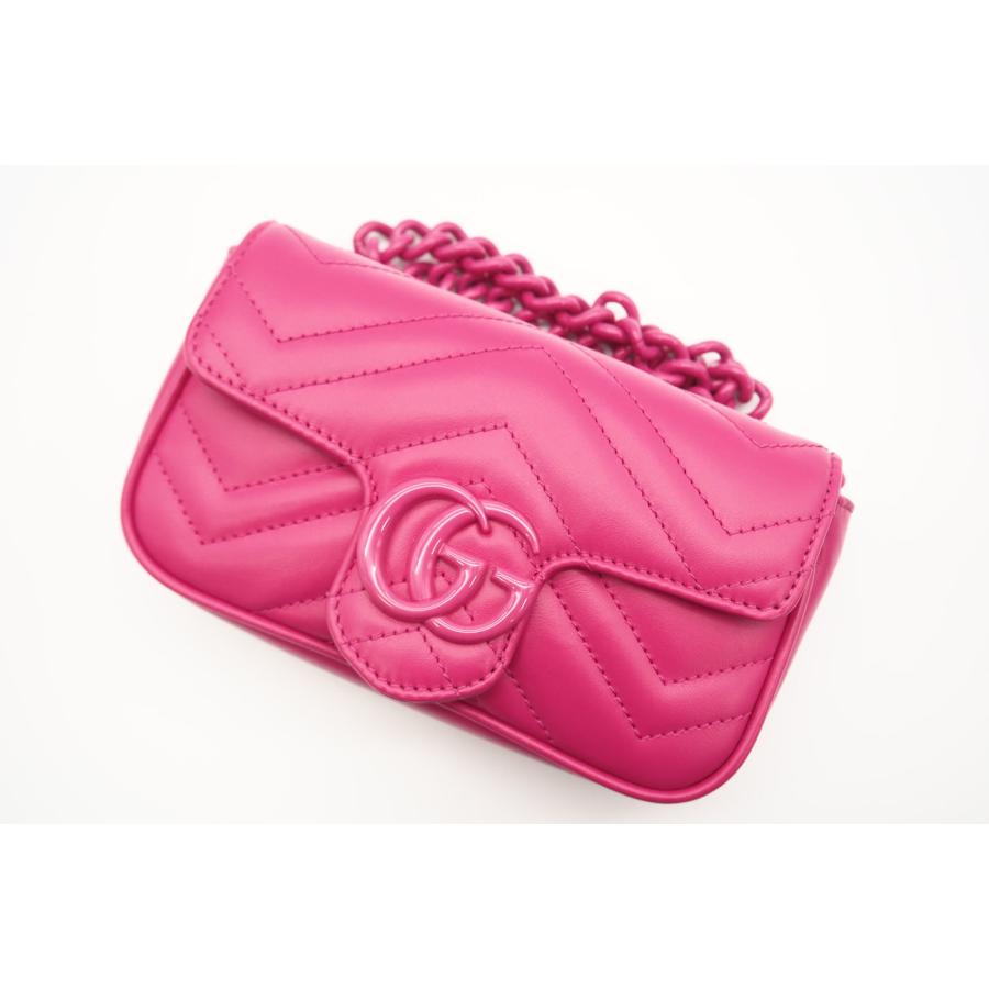 ☆安心の3大保証☆ Aランク ≪GUCCI グッチ/ショルダーバッグ≫ 699757 GGマーモント レザー チェーンショルダー ピンク 極美品 送料無料 ☆安心の3大保証☆ Aランク ≪GUCCI グッチ/ショルダーバッグ≫ 699757