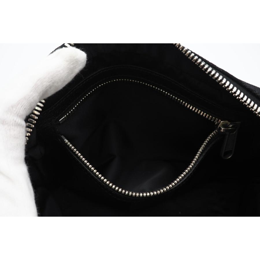 GUCCI（グッチ） ☆3日以内返品可☆ オフザグリッド GGナイロン レザー