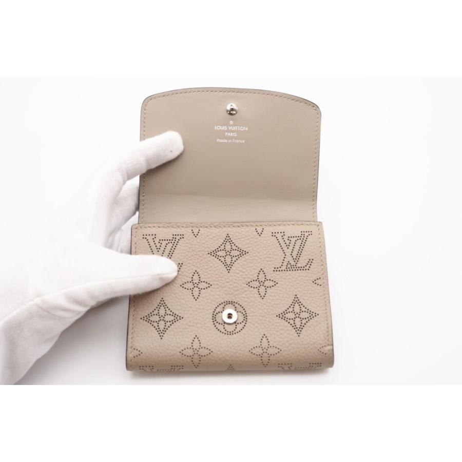 LOUIS VUITTON ☆3日以内返品可☆ ルイ ヴィトン M62542 マヒナ  