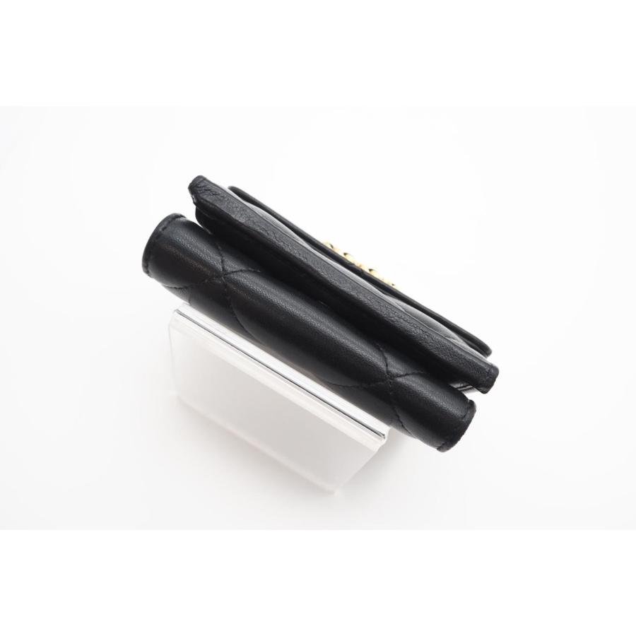 CHANEL（シャネル） ☆3日以内返品可☆ AP1789 ラムスキン 19 スモール