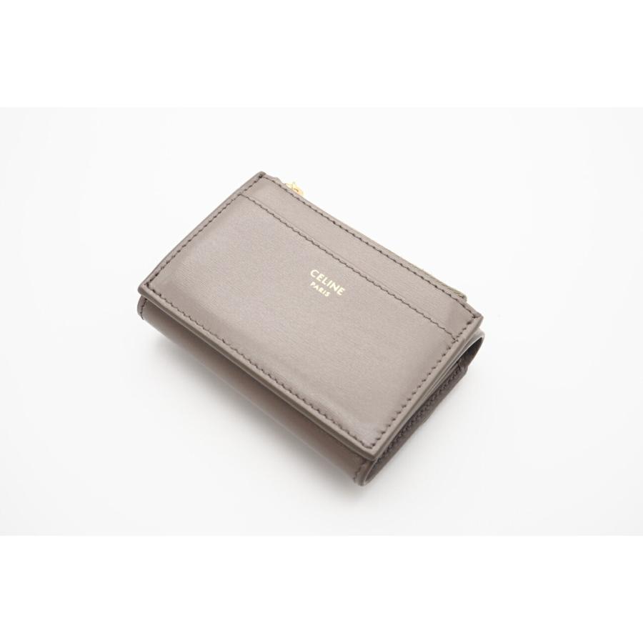★３日以内返品可★ CELINE セリーヌ 10I653 シャイニーカーフスキン 入れ付きコンパクトウォレット トリオンフ ぺブル 財布 CELINE（セリーヌ） ☆3日以内返品可☆ 10I653 シャイニーカーフ