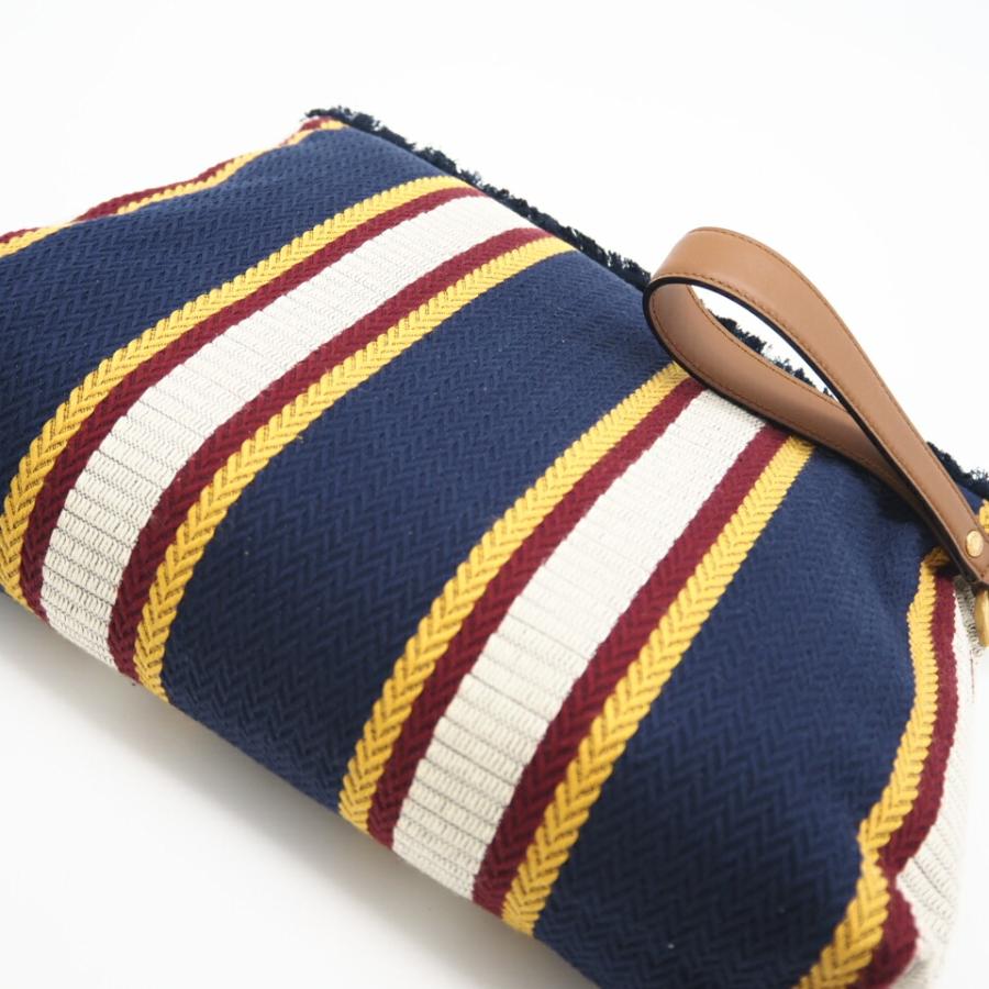 GUCCI（グッチ） ☆3日以内返品可☆ 822870 FAEF8 8798 エンブロイ