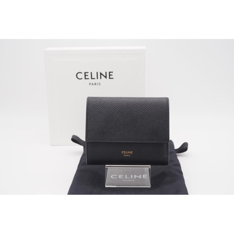 ☆安心の３大保証☆ ABランク ≪CELINE セリーヌ/三つ折り財布≫ 10B573 スモールトリフォールドウォレット ブラック 美品  :SB2643:リユースショップ BICLOCK - 通販 - Yahoo!ショッピング