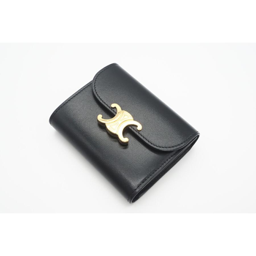 ☆安心の3大保証☆ Aランク ≪CELINE セリーヌ/三つ折り財布≫ 10D783 