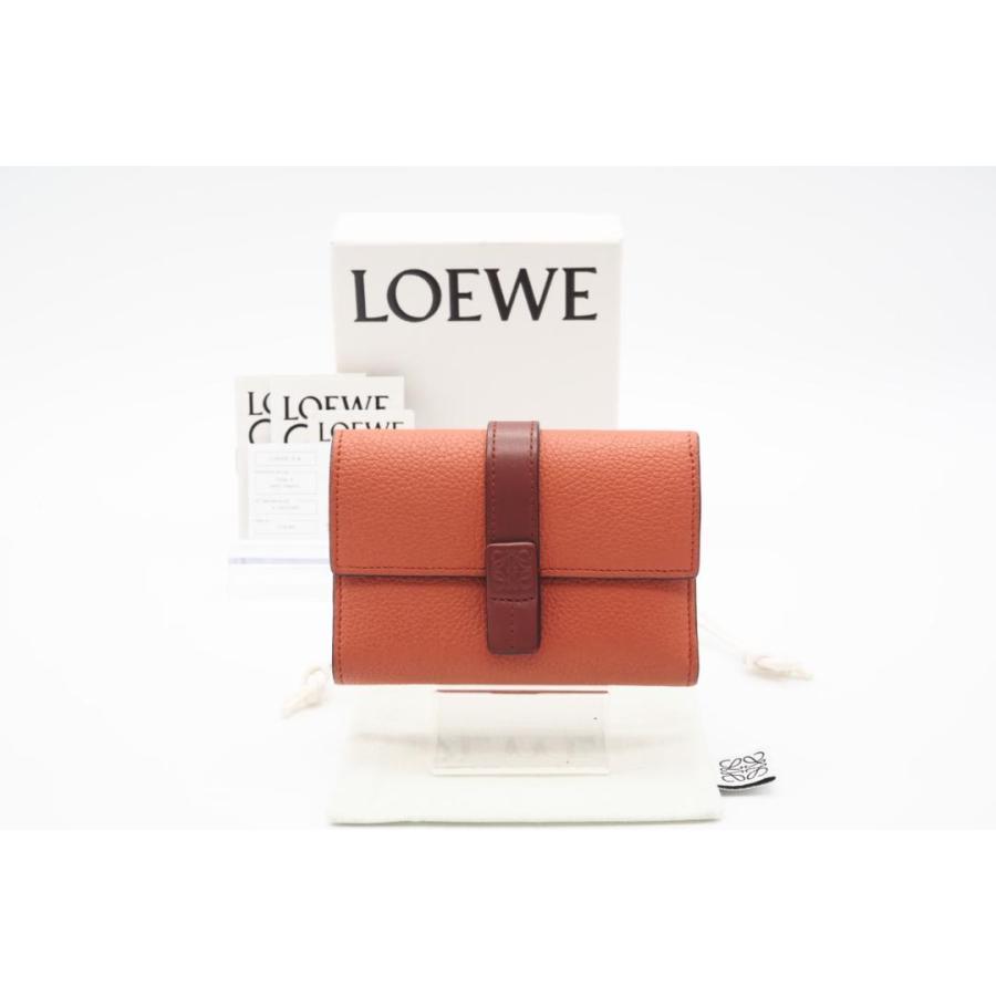 ☆安心の3大保証☆ ABランク ≪LOEWE ロエベ/三つ折り財布≫ 