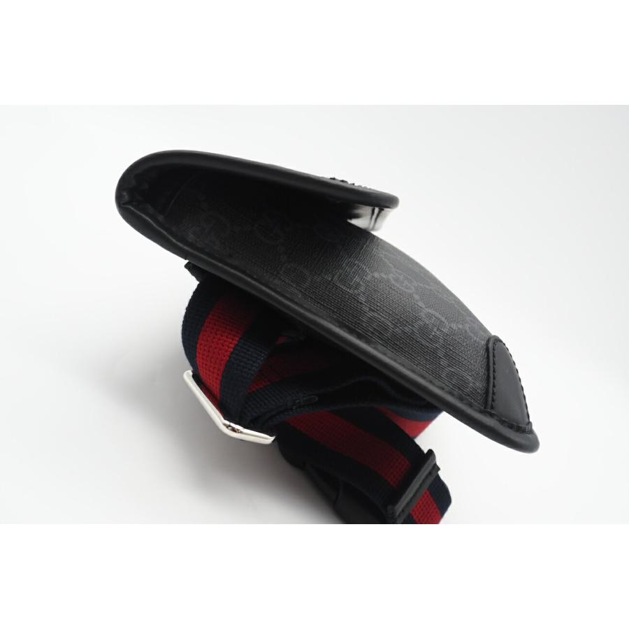 ☆安心の3大保証☆ ABランク ≪GUCCI グッチ /ボディバッグ≫ 598113 GGスプリーム  PVC×レザー ブラック グレー ネイビー レッド 美品 送料無料 ☆安心の3大保証☆ ABランク ≪GUCCI グッチ /ボディバッグ≫ 598113
