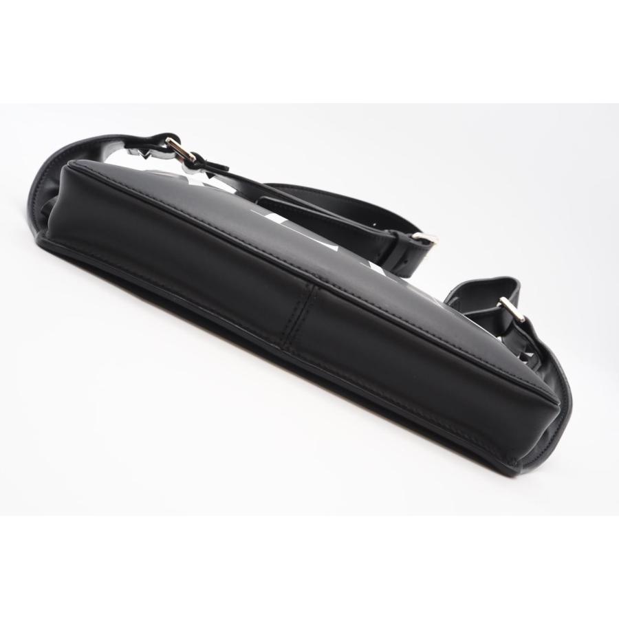 ★3日以内返品可★ VALENTINO ヴァレンティノ VY2B0A10WJW VLTNロゴ レザー ベルトバッグ  ブラック VALENTINO（ヴァレンティノ） ☆3日以内返品可☆ VY2B0A10WJW VLTNロゴ