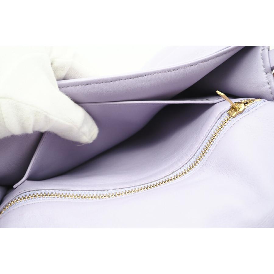 LOEWE（ロエベ） ☆3日以内返品可☆ A896P41X14 ラムスキン パファー