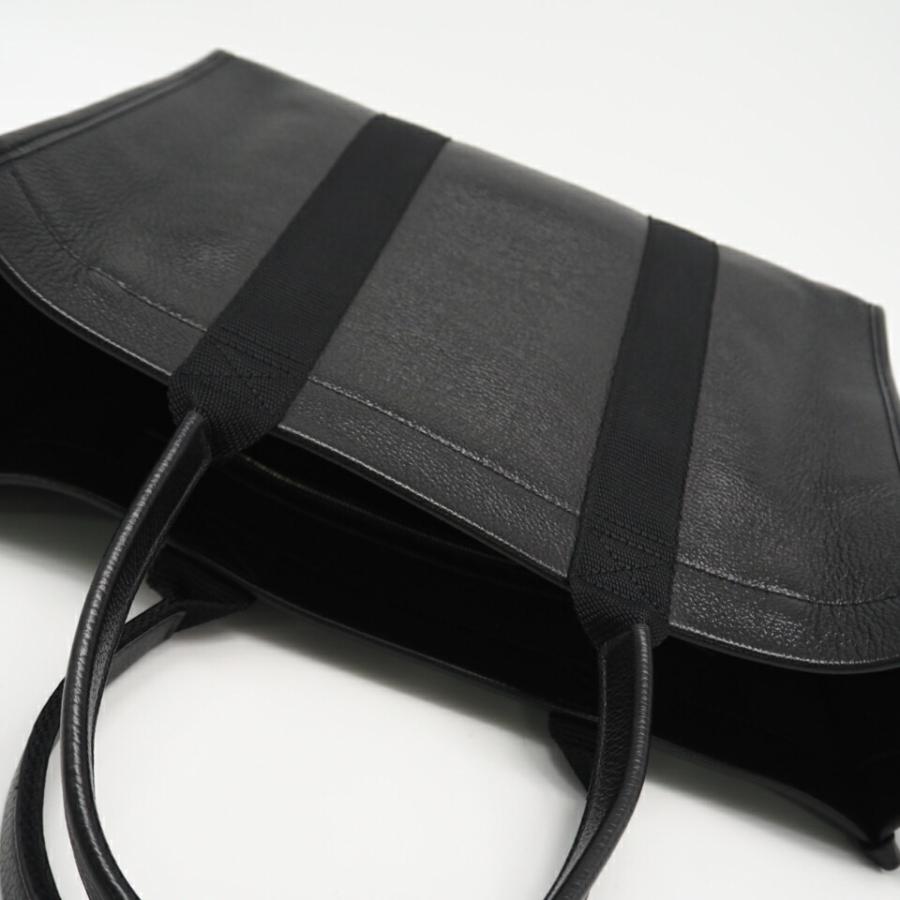 BALENCIAGA（バレンシアガ） ☆3日以内返品可☆ 671400 キャンバス