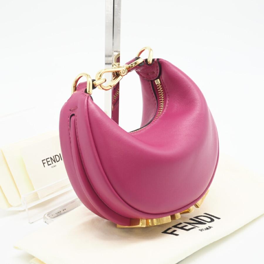 ★3日以内返品可★ FENDI フェンディ 7AS089 ナノ フェンディグラフィ ピンクレザー チャーム ピンク ゴールド ポーチ 美品 FENDI（フェンディ） ☆3日以内返品可☆ 7AS089 ナノ フェンディ