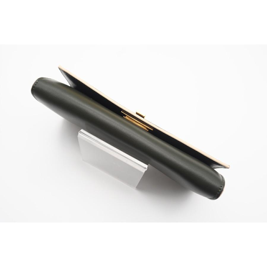 ☆安心の3大保証☆ ABランク ≪FENDI フェンディ/二つ折り長財布