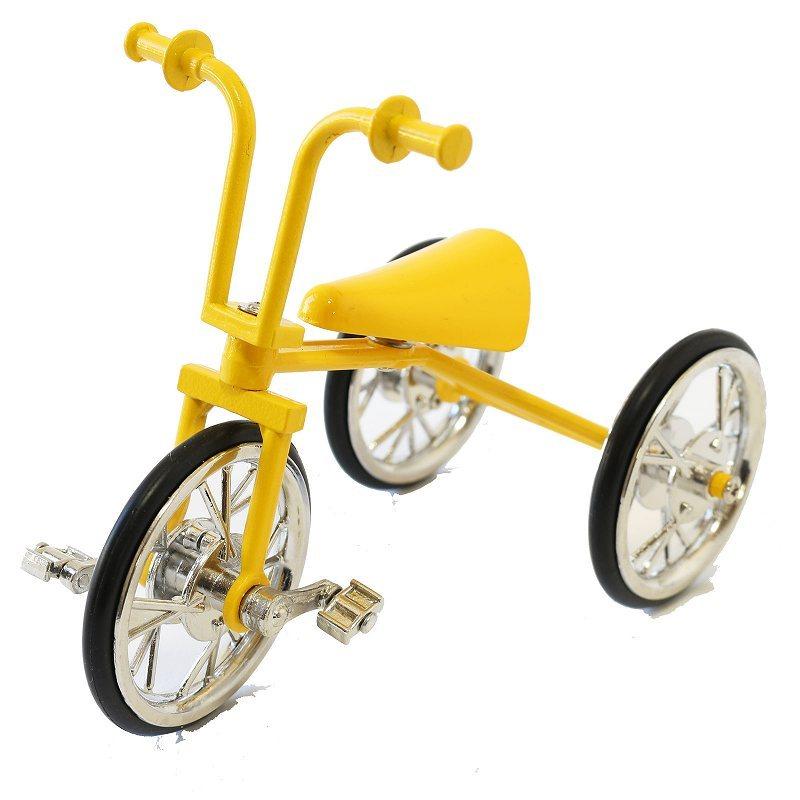 美品☆昔ながらの三輪車 美品☆昔ながらの三輪車の通販 by SUZUMAMAshop｜ラクマ