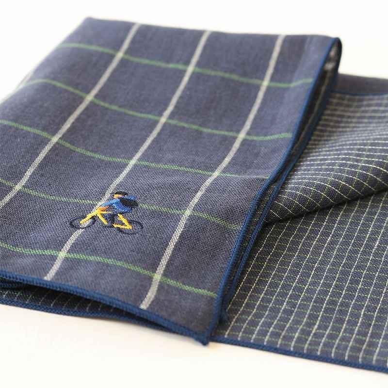 ハンカチ プレゼント 手作り マスク 手拭き ガーゼハンカチ ハンカチマスク ハンカチギフト 自転車 刺繍 チェック柄 コットン 綿100 ダブルガーゼ 日本製 F0300 Bicycle Gift 通販 Yahoo ショッピング