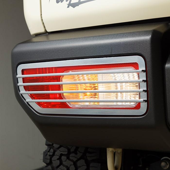 ジムニー 【在庫処分品】 ジムニーテールランプガード ジムニーJB64