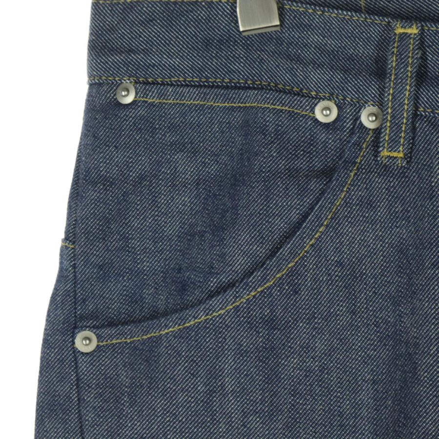 美品 Levi