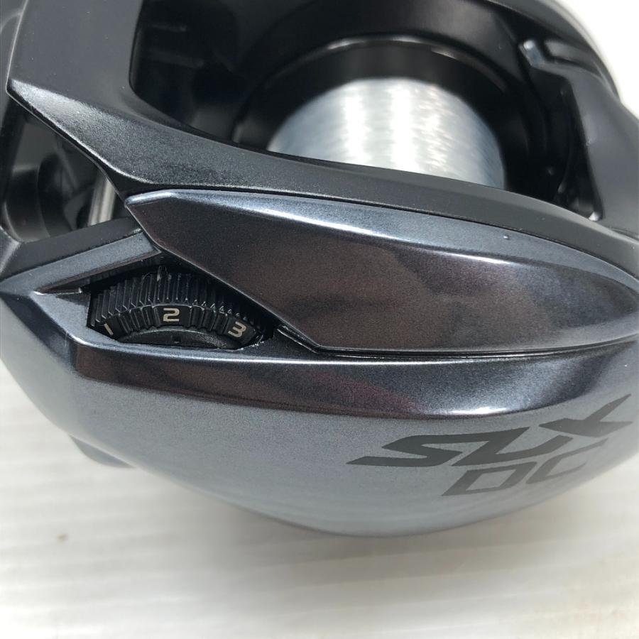 ΣΣ SHIMANO シマノ ベイトリール SLX DC 70HG 目立った傷や汚れなし