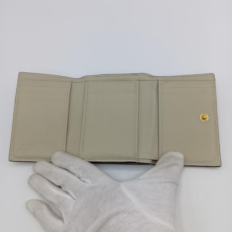 GUCCI（グッチ） エンボスロゴ ミニウォレット 3つ折り財布 731694 