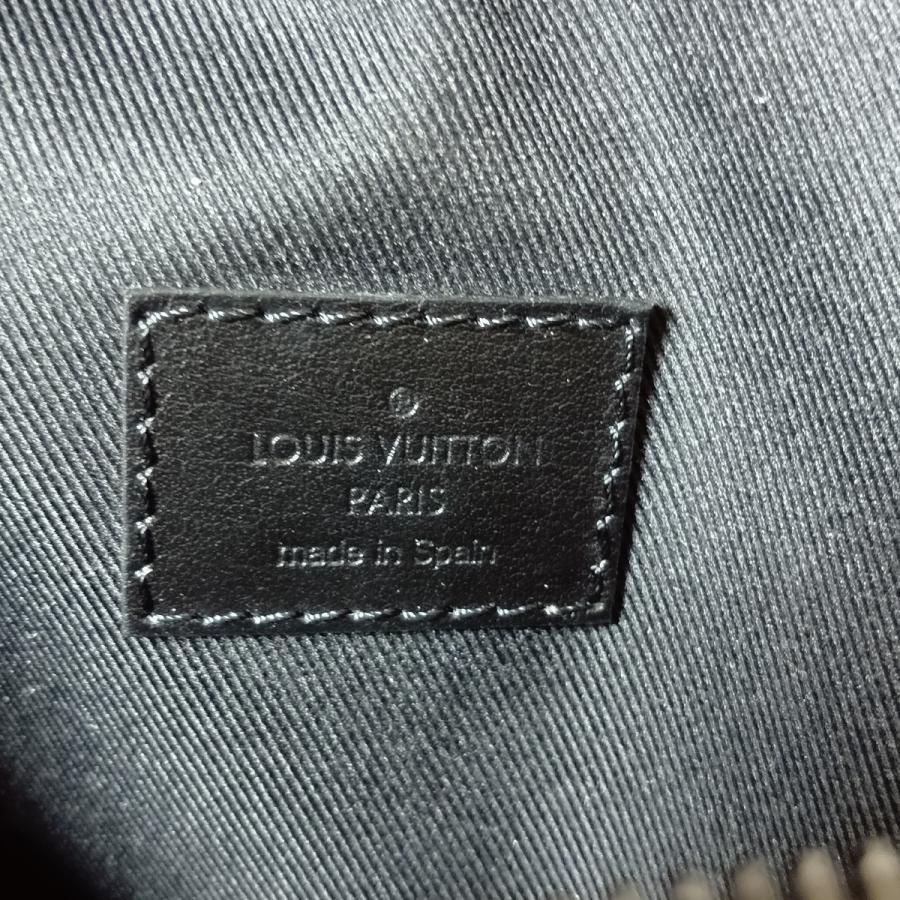 LOUIS VUITTON（ルイ・ヴィトン） モノグラム シャドウ ディスカバリー