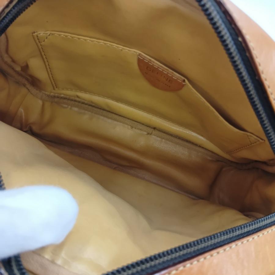 CELINE（セリーヌ） マカダム ショルダーバッグ F/10 ブラウン 傷や