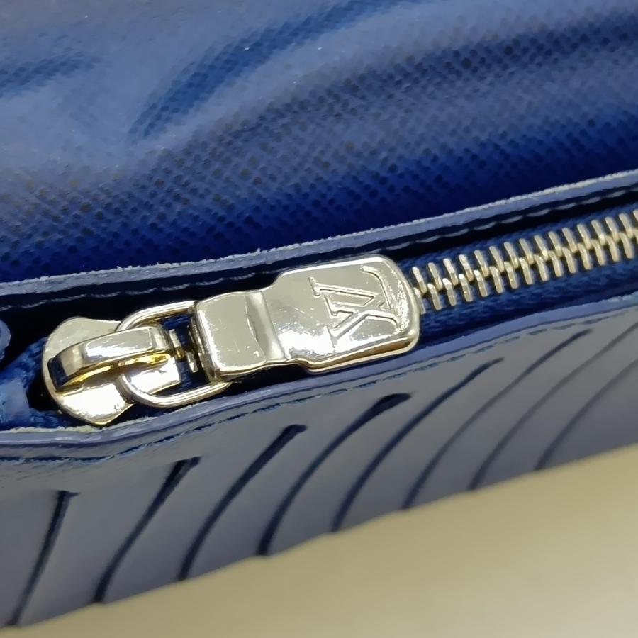 LOUIS VUITTON（ルイ・ヴィトン） モノグラム タイガラマ