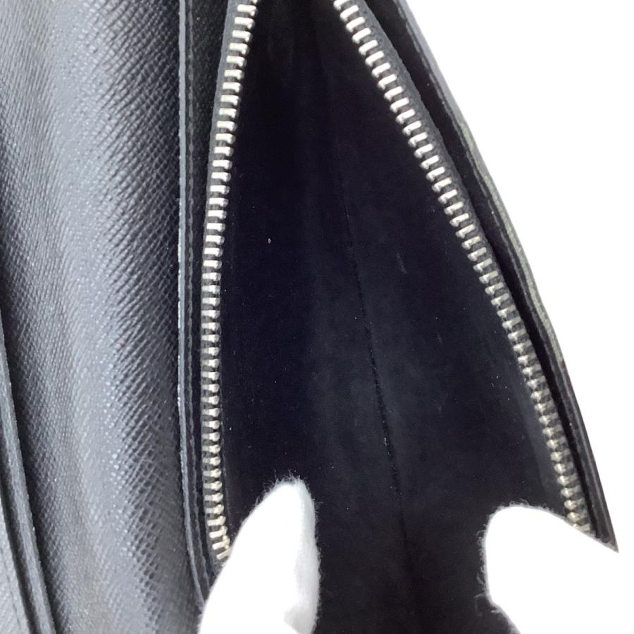 LOUIS VUITTON（ルイ・ヴィトン） 長財布 エピ CA1158 ブラック 傷や