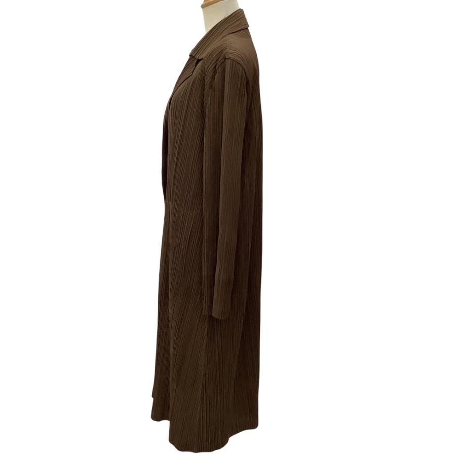 ISSEY MIYAKE（イッセイミヤケ） PLEATS PLEASE ロングコート 