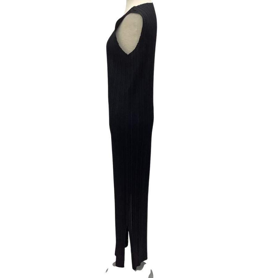 PLEATS PLEASE イッセイミヤケ　ワンピース　サイズ4 大きい ISSEY MIYAKE（イッセイミヤケ） PLEATS PLEASE ワンピース SIZE 4