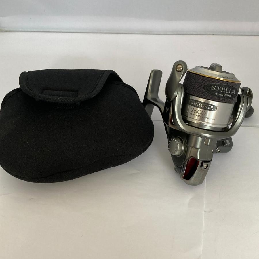 □□ SHIMANO シマノ ツインパワー 2500 SC83E 傷や汚れあり □□ SHIMANO シマノ ツインパワー 2500 SC83E 傷や汚れあり