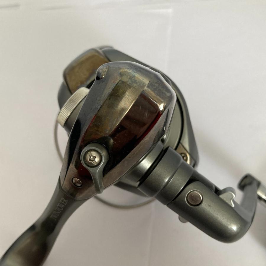 □□ SHIMANO シマノ ツインパワー 2500 SC83E 傷や汚れあり □□ SHIMANO シマノ ツインパワー 2500 SC83E 傷や汚れあり