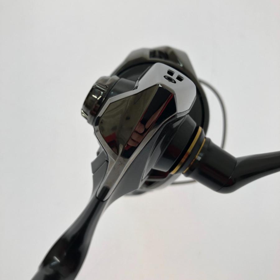 □□ SHIMANO シマノ 24 ツインパワー C3000XG 046826 目立った □□ SHIMANO シマノ 24 ツインパワー C3000XG 046826 目立った