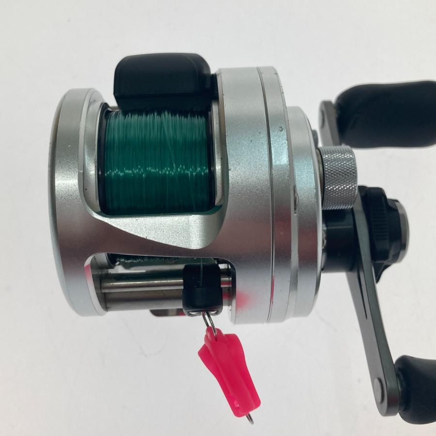 □□ SHIMANO シマノ 12カルカッタ201 02834 やや傷や汚れあり 