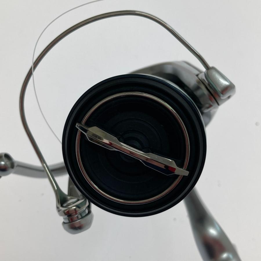 □□ SHIMANO シマノ 19ストラディックC3000HG 04019 やや傷や汚れあり