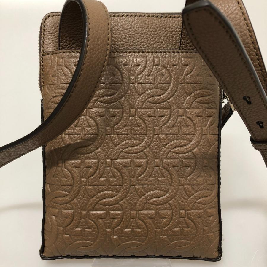 □□ Salvatore Ferragamo サルヴァトーレフェラガモ ショルダーバッグ