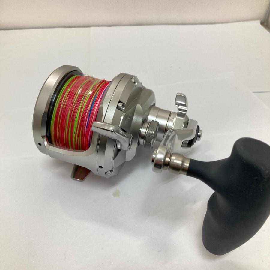□□ SHIMANO シマノ オシアジガー4000 04066 やや傷や汚れあり □□ SHIMANO シマノ オシアジガー4000 04066 やや傷や汚れあり