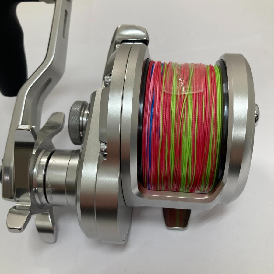 □□ SHIMANO シマノ オシアジガー4000 04066 やや傷や汚れあり □□ SHIMANO シマノ オシアジガー4000 04066 やや傷や汚れあり