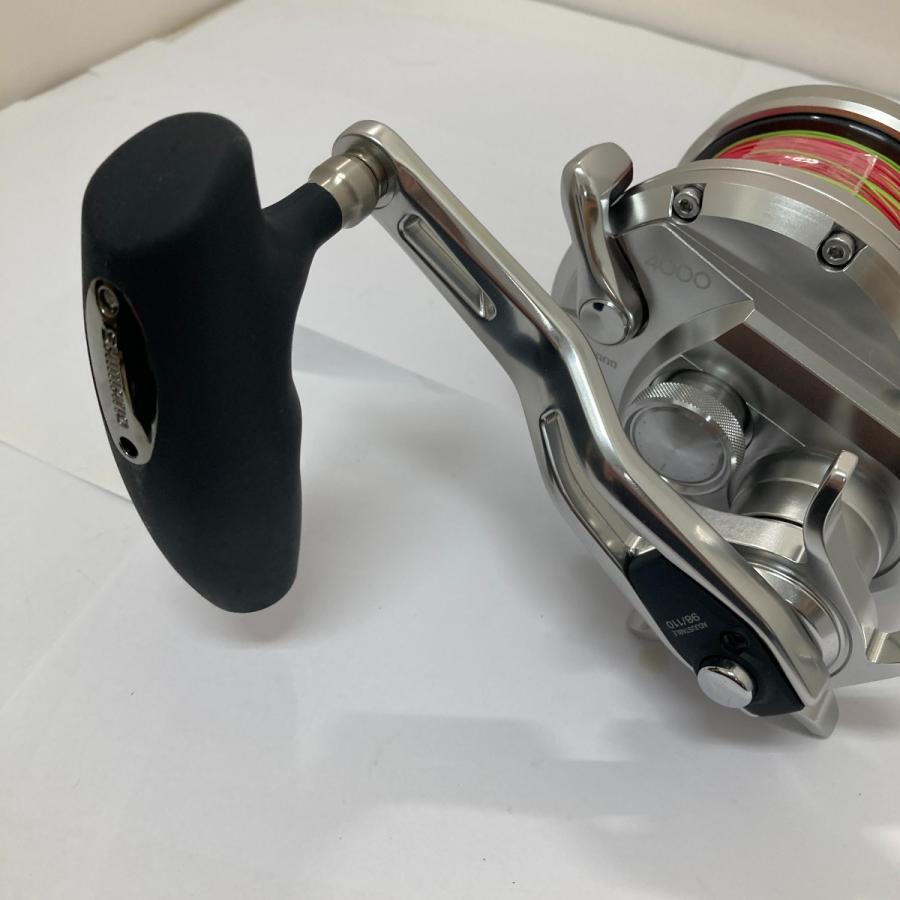 □□ SHIMANO シマノ オシアジガー4000 04066 やや傷や汚れあり □□ SHIMANO シマノ オシアジガー4000 04066 やや傷や汚れあり