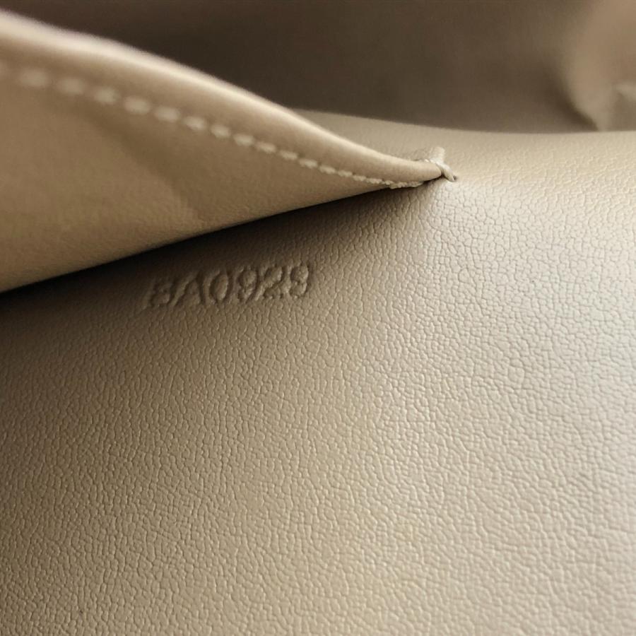 LOUIS VUITTON（ルイ・ヴィトン） ショルダーバッグ ヴェルニ
