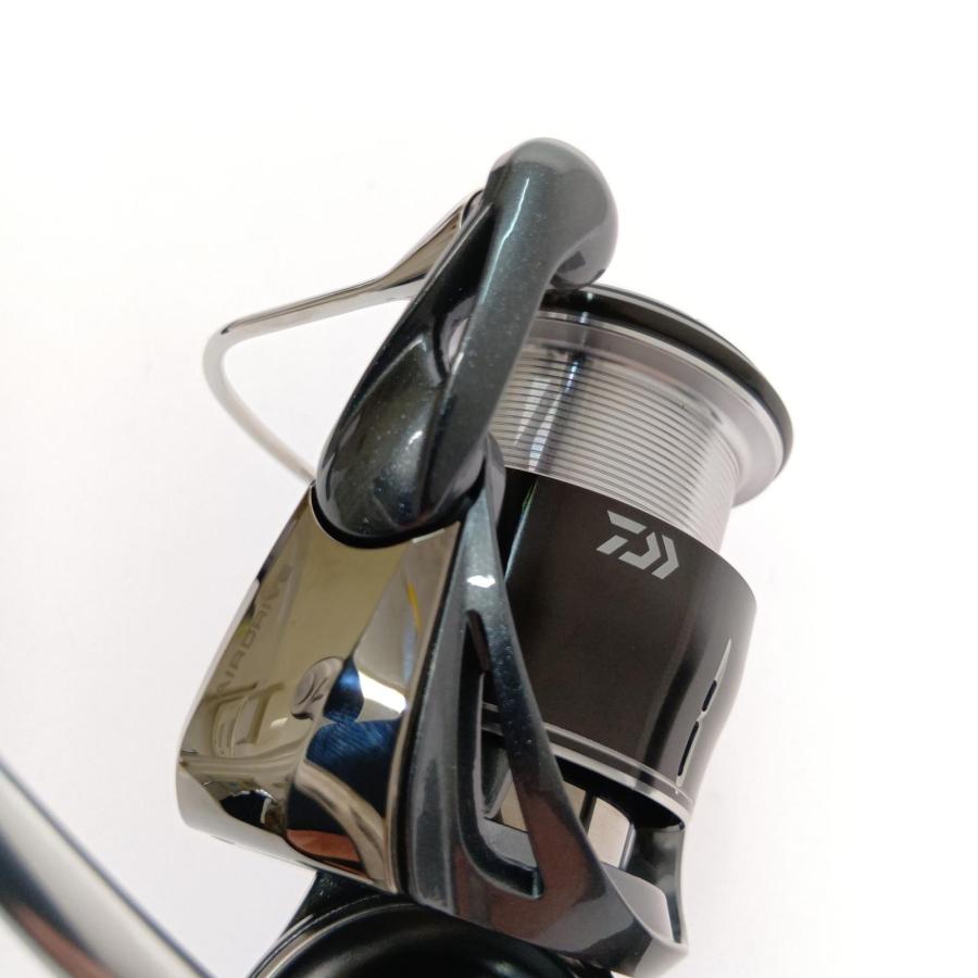 □□ DAIWA ダイワ 24ルビアス PC LT2500-H 00061216 やや傷や汚れあり
