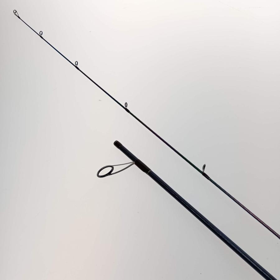 □□ SHIMANO シマノ 18ワールドシャウラ 2701FF-2 38776 傷や汚れあり  
