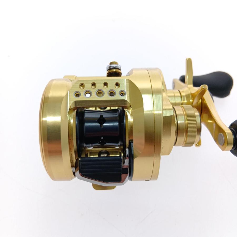 □□ SHIMANO シマノ 21 カルカッタコンクエスト 100HG 右巻き 04236