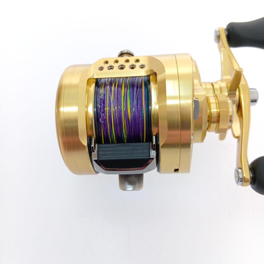 □□ SHIMANO シマノ 23 カルカッタコンクエストMD 300XG 右ハンドル