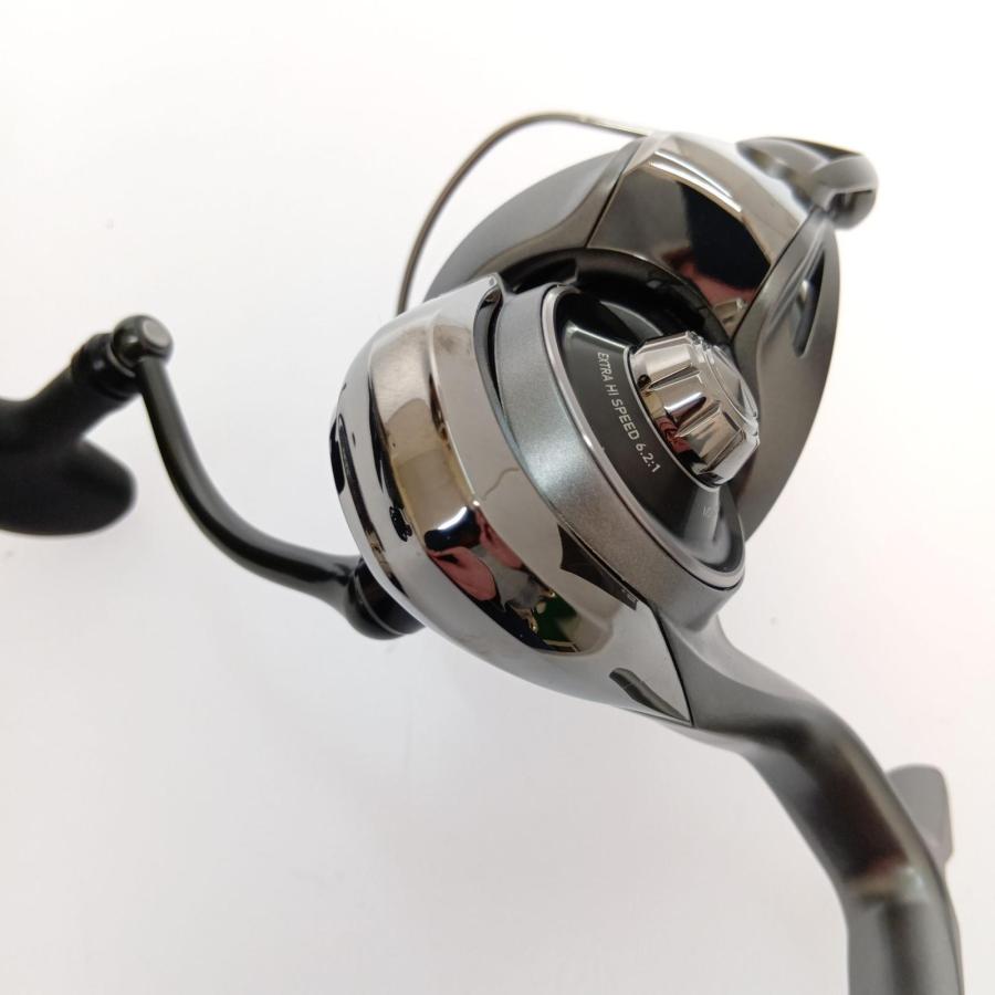 □□ DAIWA ダイワ 25カルディアLT4000-CXH 00060412 やや傷や汚れあり