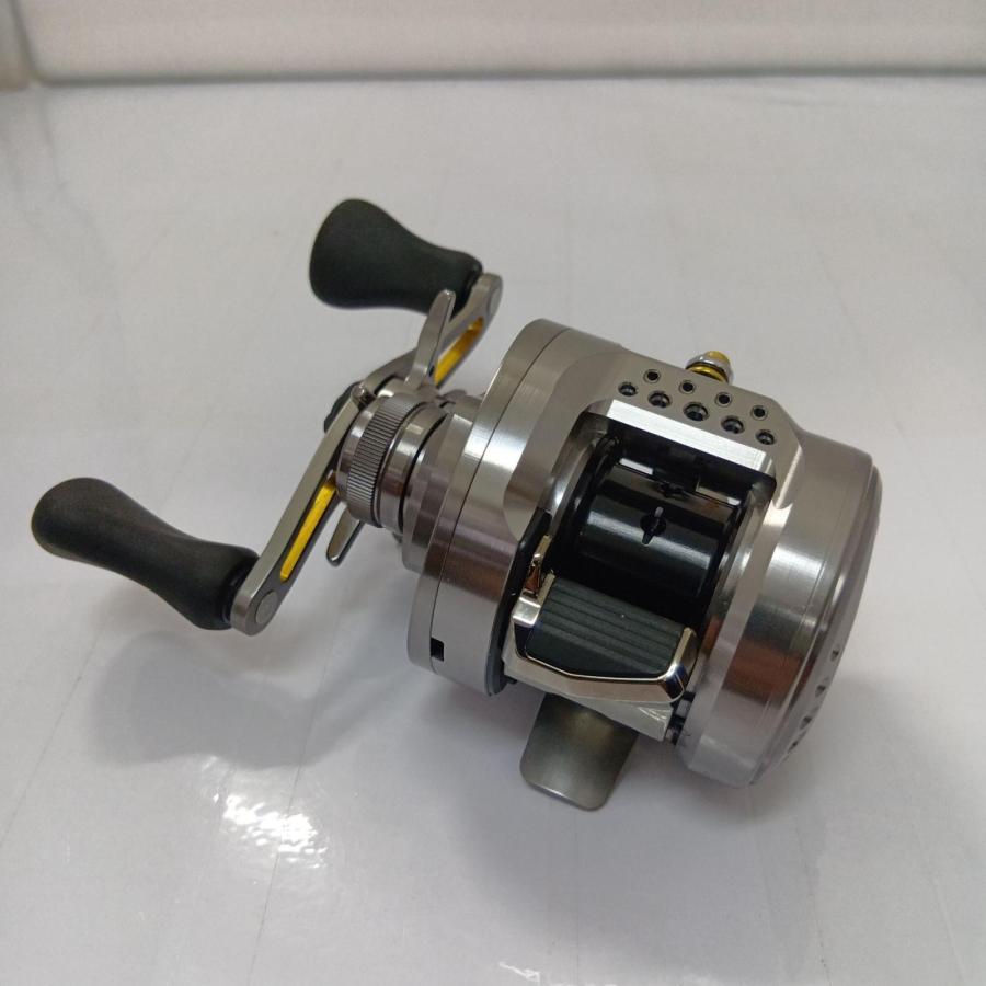 SHIMANO シマノ 23 カルカッタコンクエスト BFS HG 左ハンドル 045690