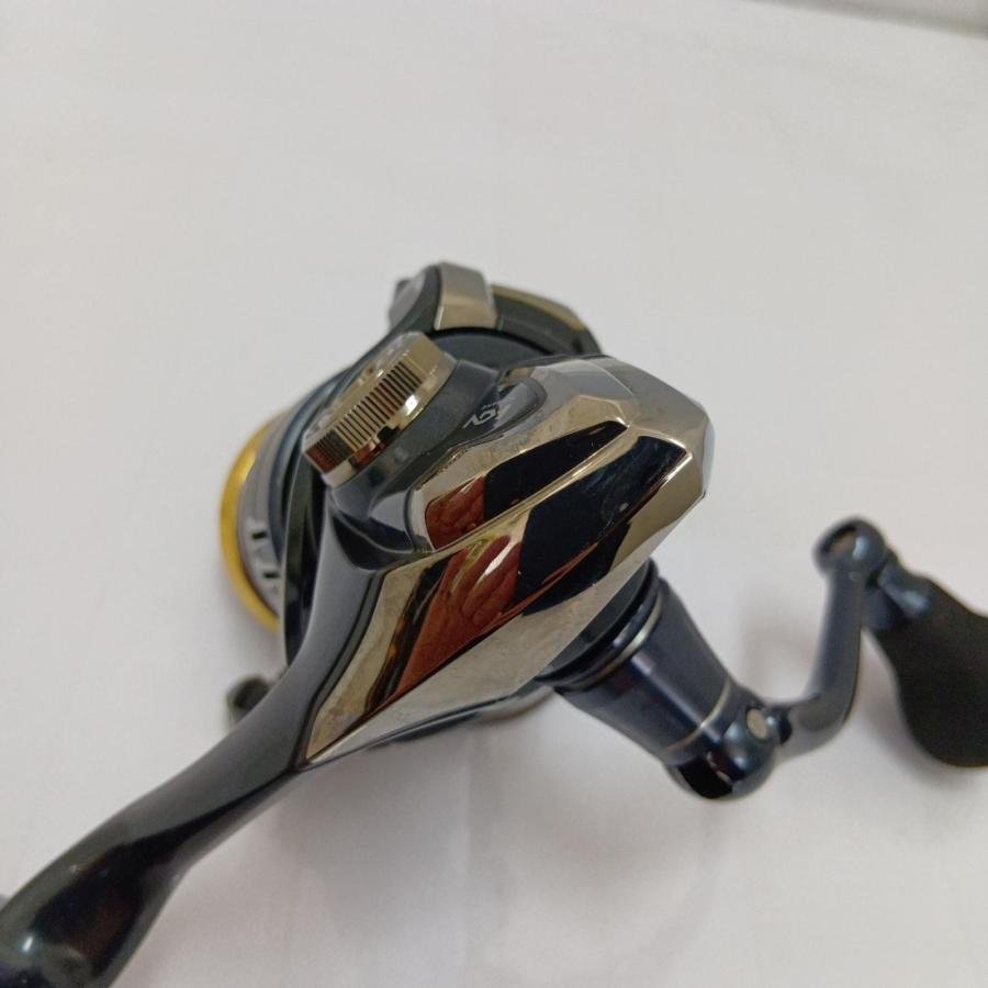 SHIMANO シマノ 17ツインパワー XD C3000XG 03746 やや傷や汚れあり