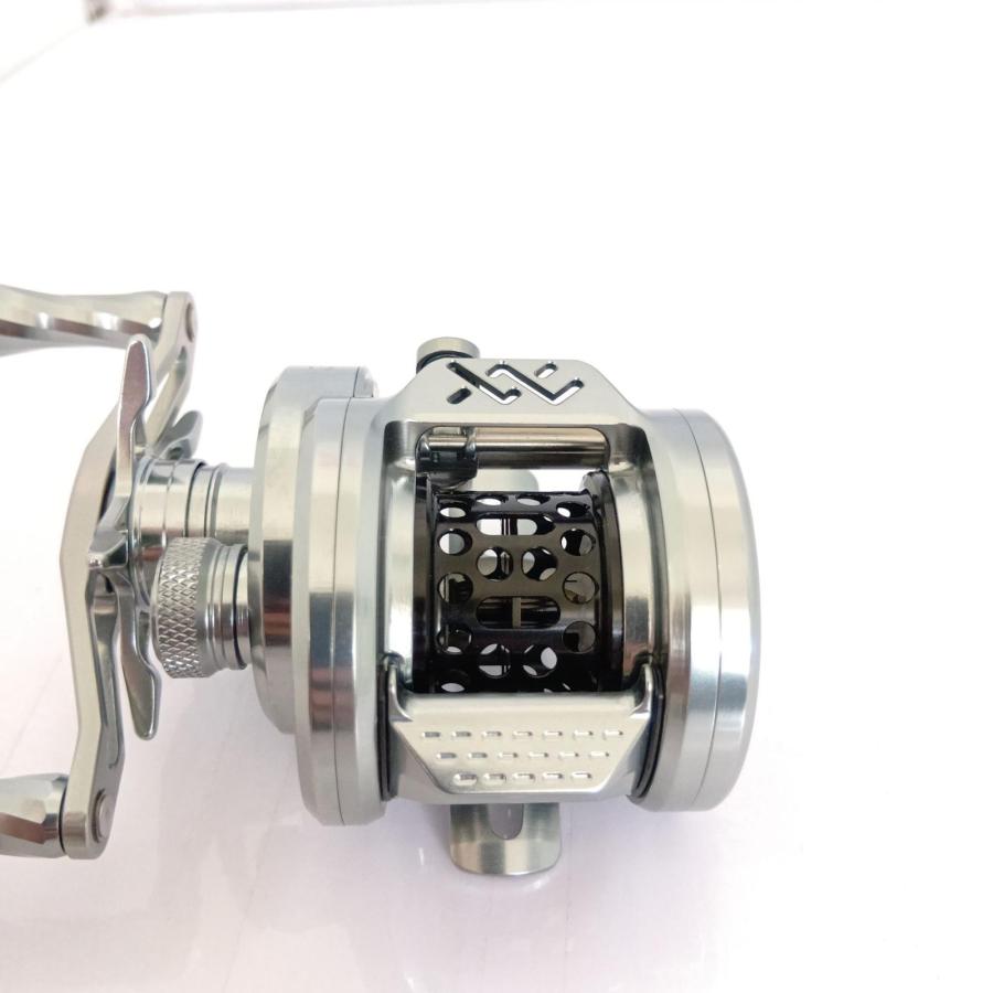 loongze ローンズ ベイトリール エアライトBF B101 AIR HG やや傷や汚れありの画像
