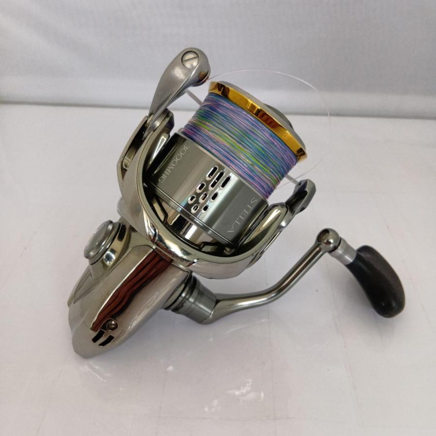 SHIMANO シマノ 18 ステラ 3000MHG 03807 やや傷や汚れあり
