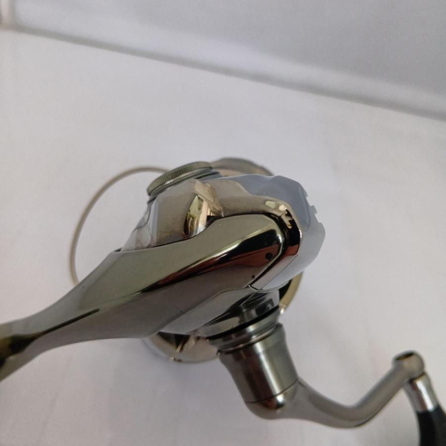 SHIMANO シマノ 18 ステラ 3000MHG 03807 やや傷や汚れあり